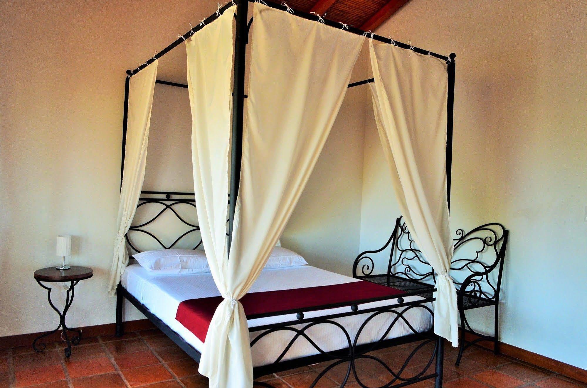 Hotel Jardin Garden De Granada Nicaragua Экстерьер фото